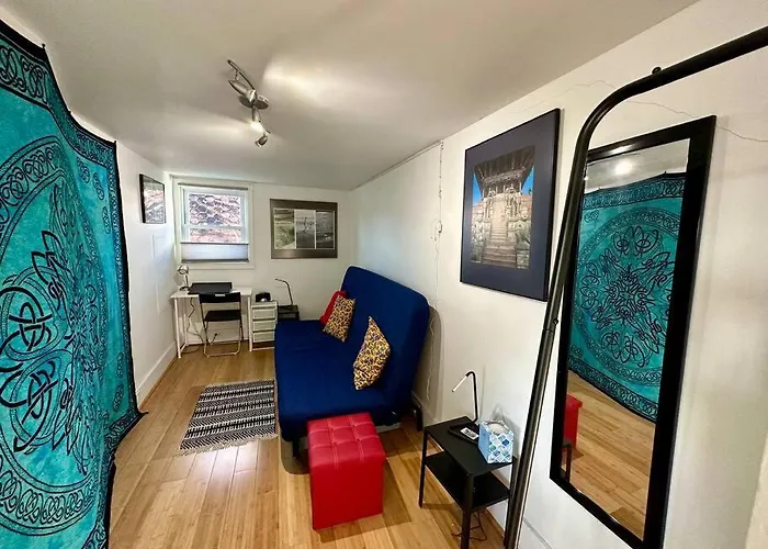 Unique Artsy 2 Bdrm 1.5 Mi From Downtown * Pittsburgh